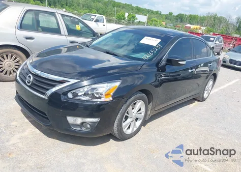 2015 Nissan Altima 2.5 Sv z USA, uszkodzony, nr VIN 1N4AL3AP4FC465337